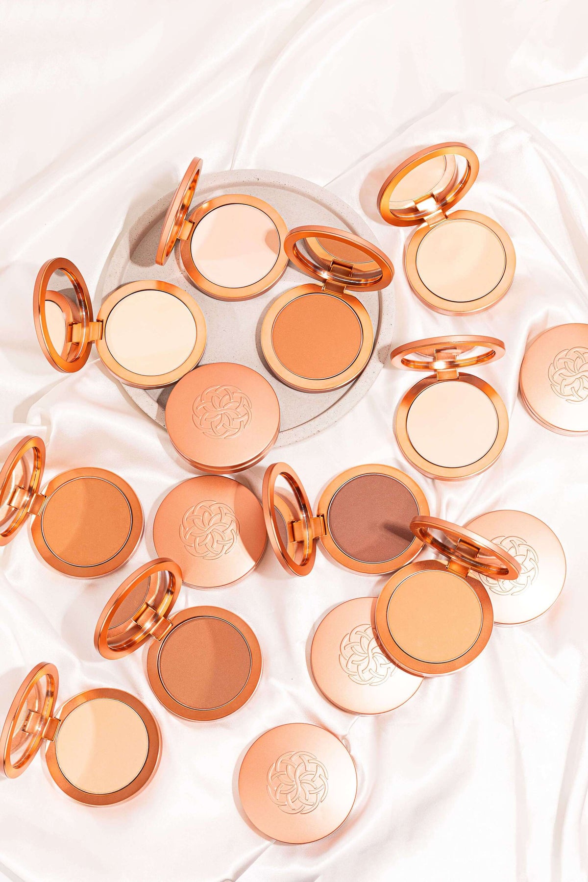 Super Serum Silk Matte Powder Peptide Foundation