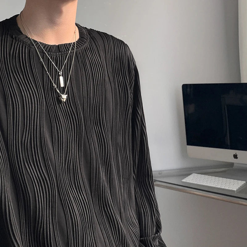 3D Folds Texture Tee