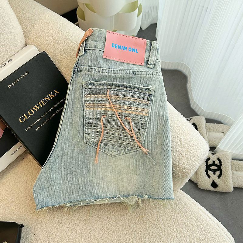 Shorts de mezclilla anchos rasgados
