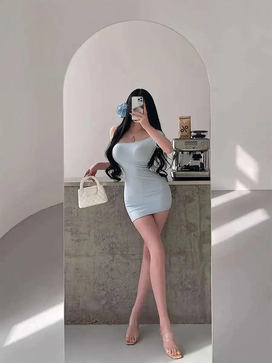 Puro Deseo Chica Picante Sexy Hombro Descubierto Aspecto Ajustado Cintura Estrecha Top Sin Mangas Dulce Mini Vestido Mujer Coreana Novedades 2025 AYT8
