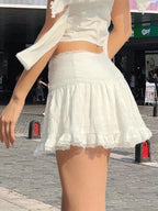 Zoki Faldas Blancas Dulces para Mujer Elegante Encaje Patchwork Cintura Alta Minifalda Sexy Falda Plisada Vintage Francesa Delgada para Baile Femenina