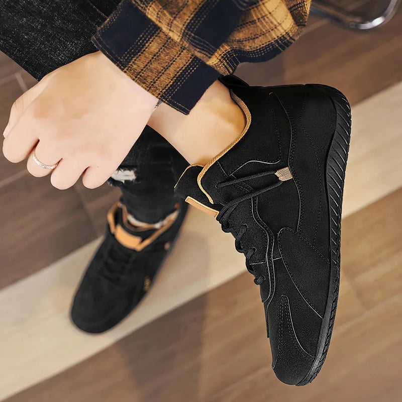casual sports shoes