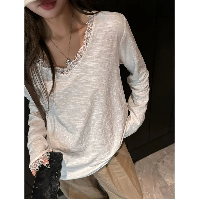 Camiseta Holgada de Talla Grande para Mujer, Negra, Blanca, Otoño, Encaje Suave, Cuello en V, Camiseta Coreana Urbana de Manga Larga, Jersey
