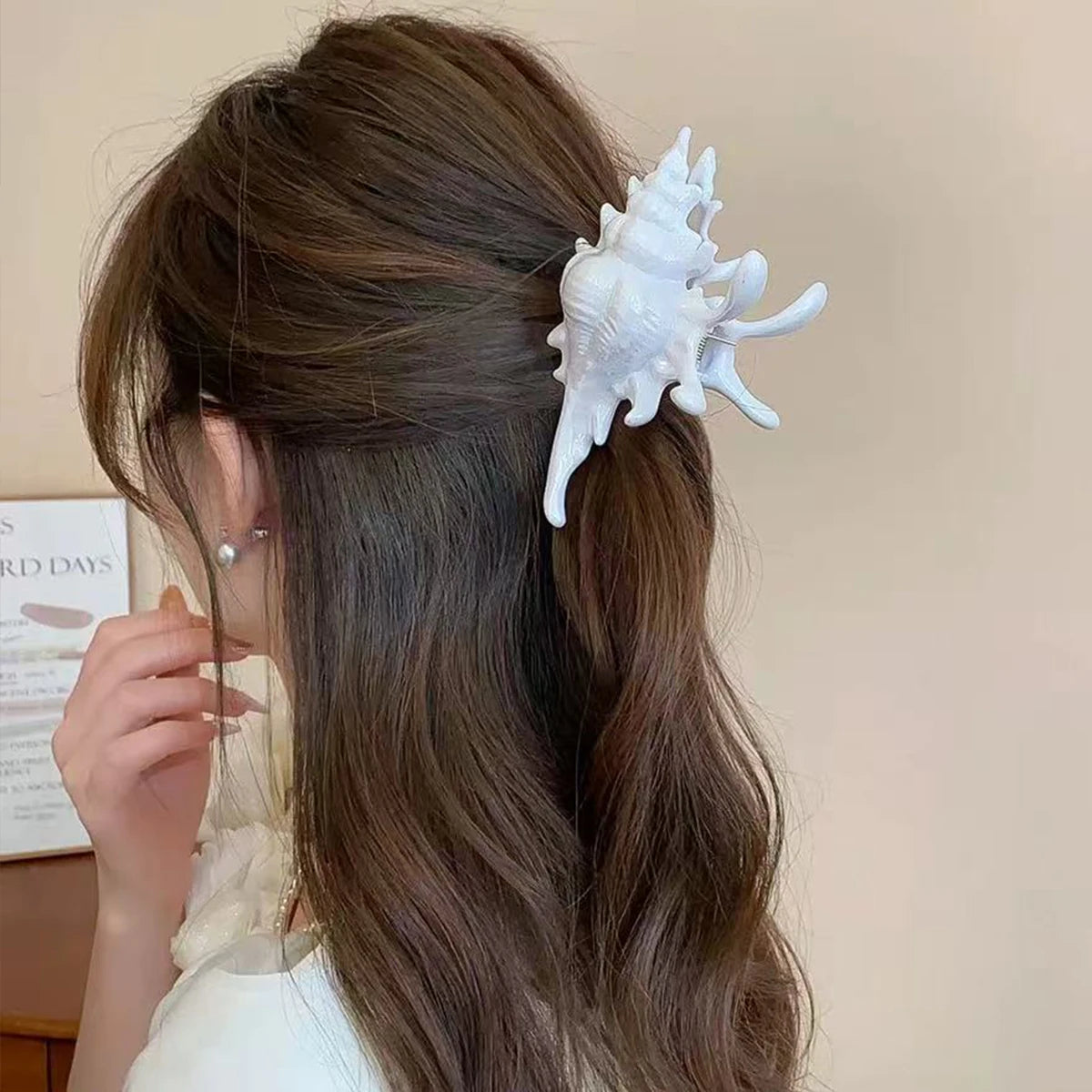 acrylic sea shell hair clip