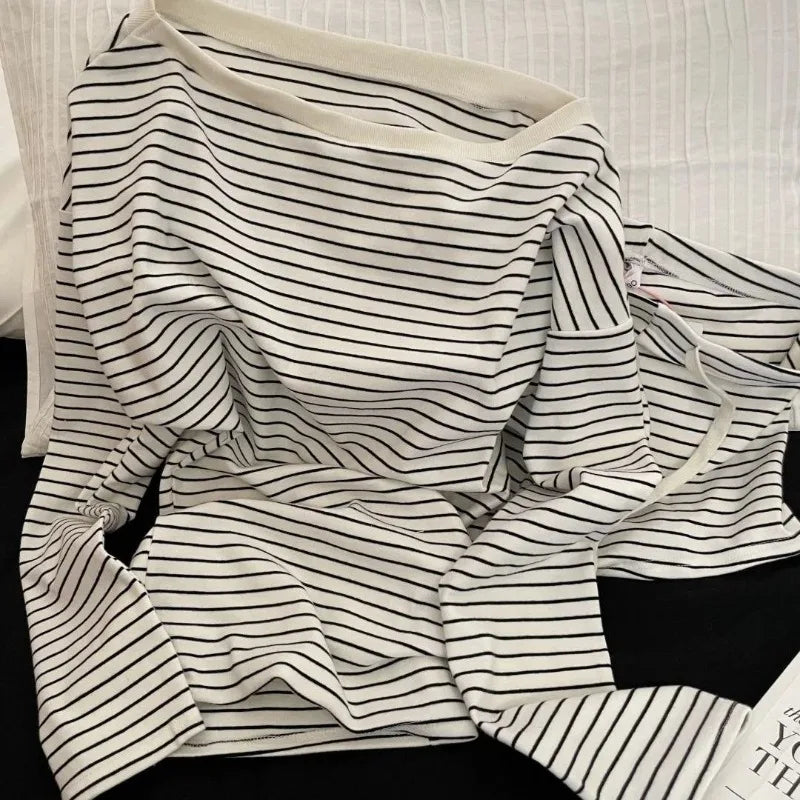 Long-sleeved Pajamas Set