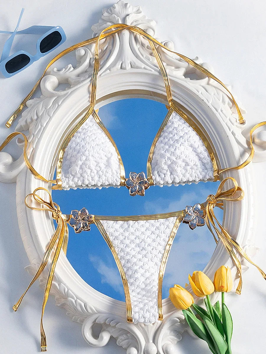 Bikini de tirantes con pliegues, micro tanga, de metal con flores, para mujer, traje de baño de dos piezas, conjunto de bikini para mujer, traje de baño