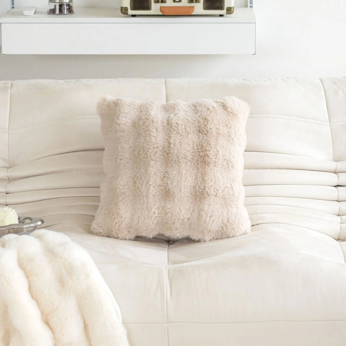 Imitation Rabbit Fur Bubble Velvet Pillow
