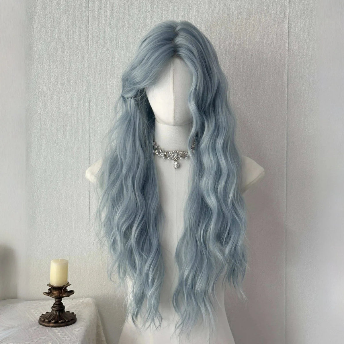 Ashely Light Green Wig