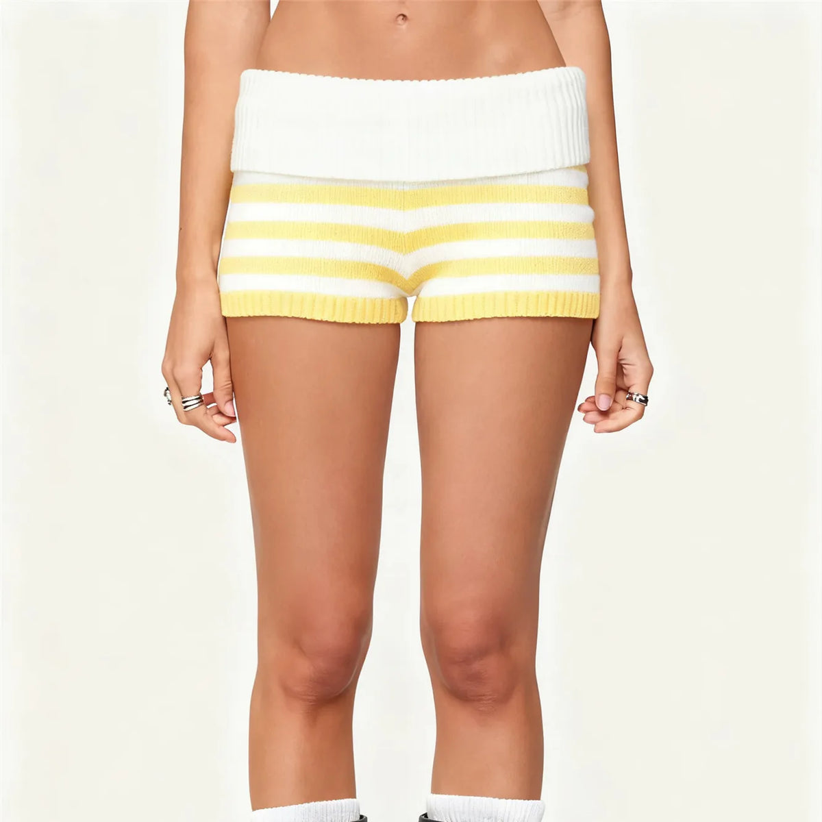 Pantalones cortos de punto a rayas para mujer, de microfibra, para verano, con cintura elástica plegable, ajustados, tipo mini, Y2k, para estar en casa, pantalones cortos de punto, para vacaciones en la playa
