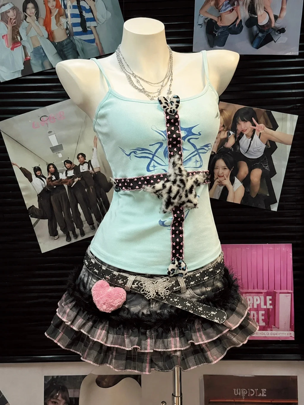 Conjunto de camisola sin mangas y minifalda elegante con estampado de leopardo