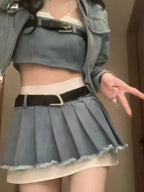Conjunto de falda vaquera corta y top sin mangas
