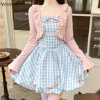 Conjunto de Cárdigan Corto y Vestido de Tirantes a Cuadros con Lazo