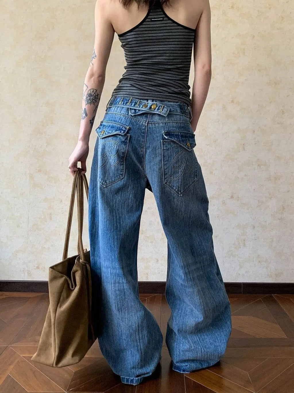 washed button design straight leg loose jeans