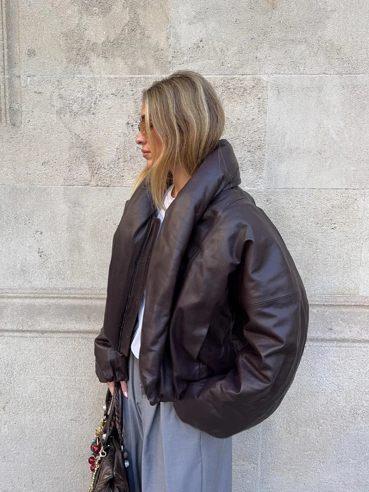 Chaqueta acolchada de piel sintética elegante para mujer, a la moda, con cuello alto, cremallera, corta, de PU, para mujer, otoño-invierno 2025, ropa de abrigo informal