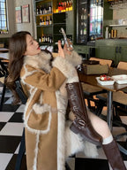 Chaqueta de piel de cordero auténtica para mujer, abrigo de invierno de lujo, parka cálida con forro de piel sintética, gabardina de cuero ecológico