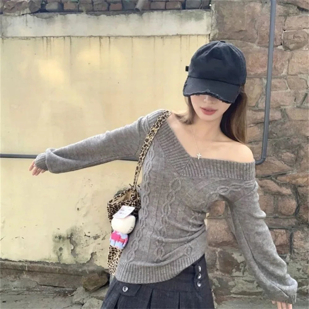 V-neck Knitted Top