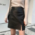 Falda de cuero con abertura