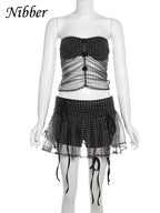 Conjunto de Falda con Volantes a Cuadros y Transparencias