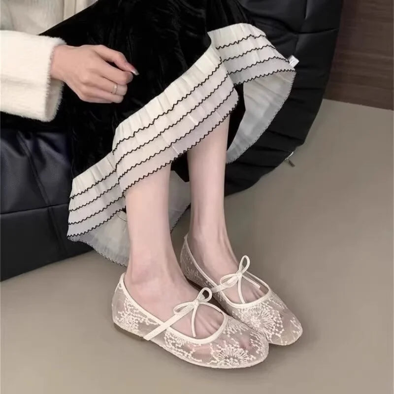lace Mary Jane shoes