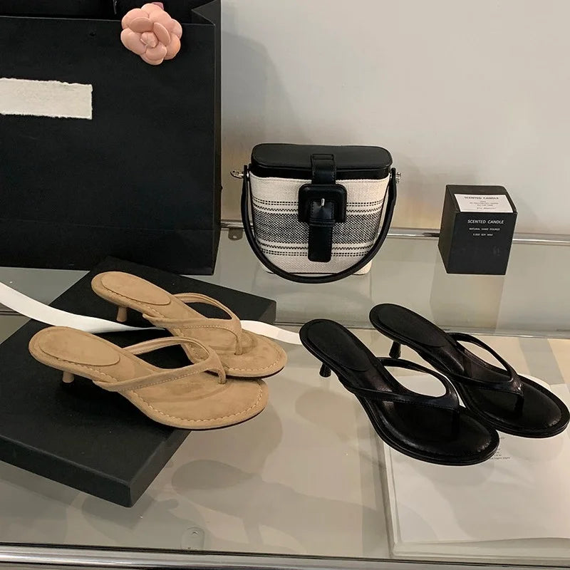 Round Thin Low Heel Sandals