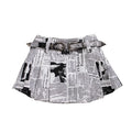 Falda estampada de periódico