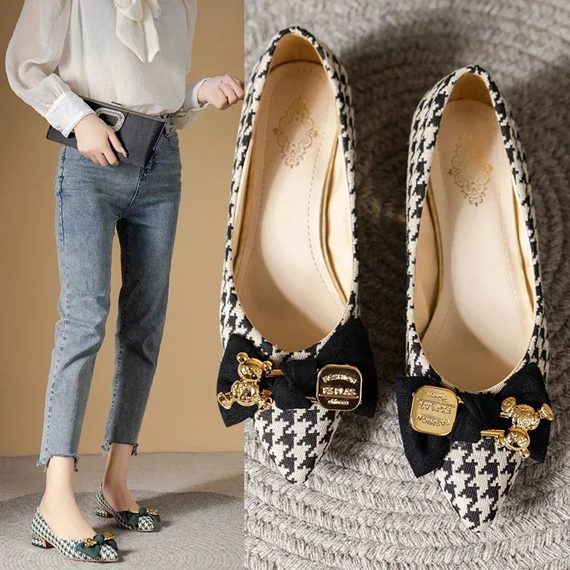 Rivet Pointed Toe Shoes