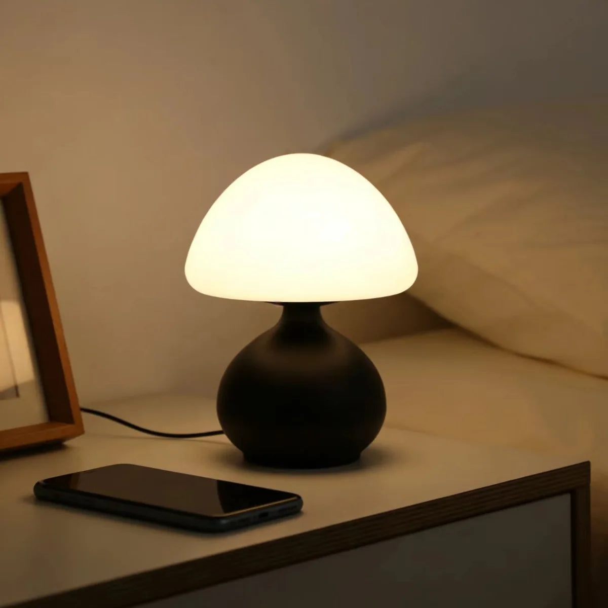 Modern Minimalist Mushroom Table Lamp
