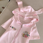 Sudadera con capucha bordada con conejo
