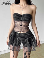 Conjunto de Falda con Volantes a Cuadros y Transparencias