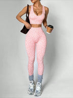 Conjunto de dos piezas de ropa deportiva con estampado de leopardo