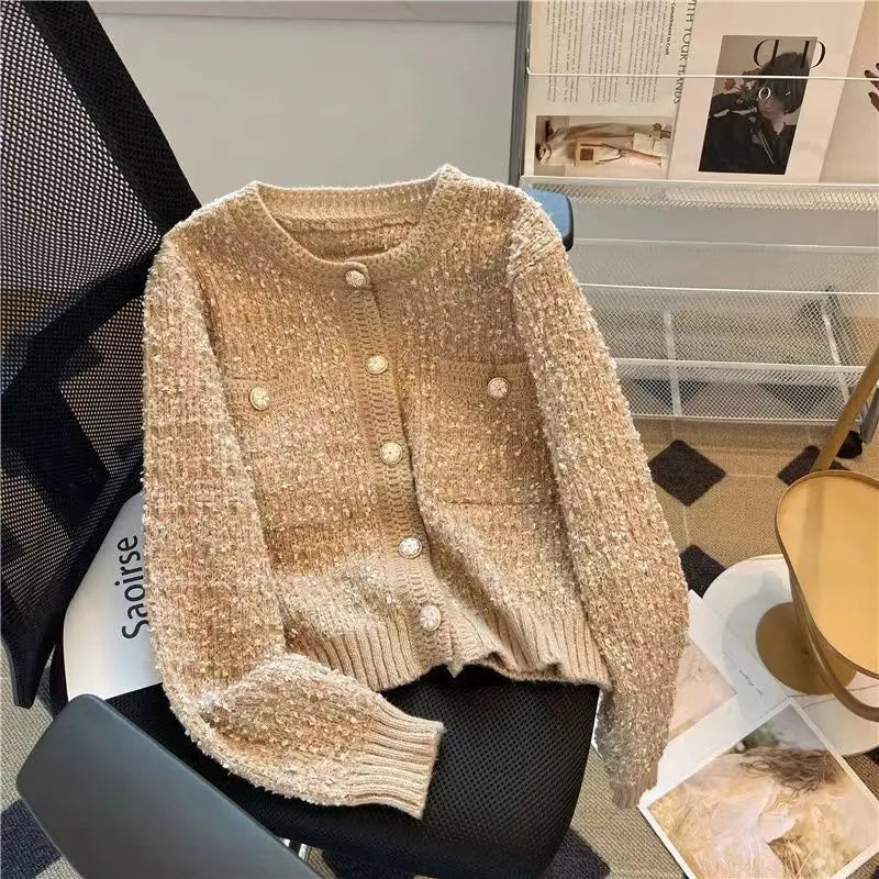 Single Breasted Round Neck Cardigan