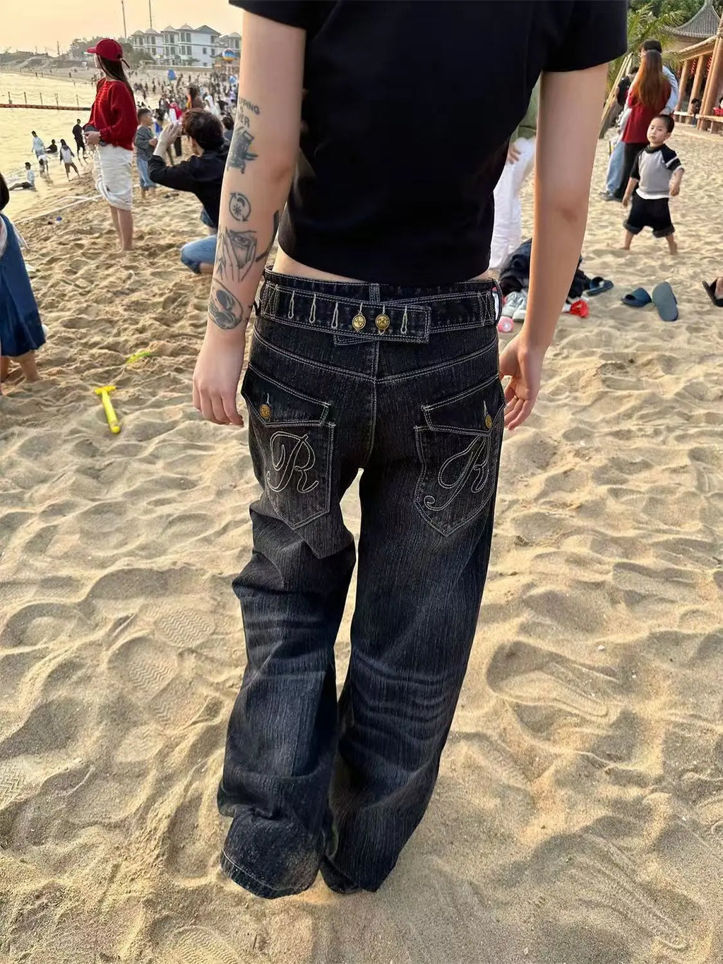 washed button design straight leg loose jeans